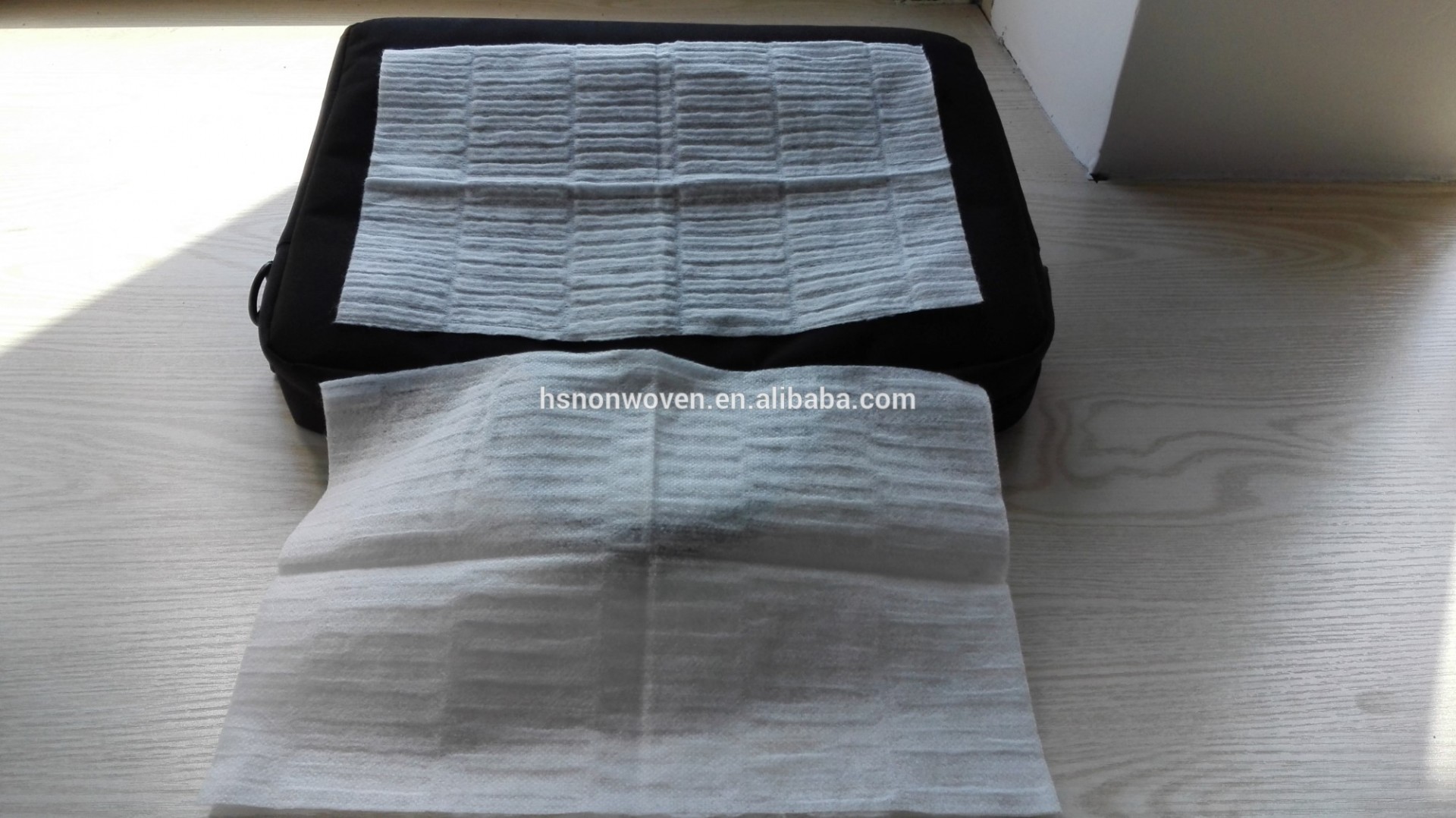 Disposable good-quality White and Gray floor mop cloth made of polyester and viscose for cleaning floor,sweeper mop