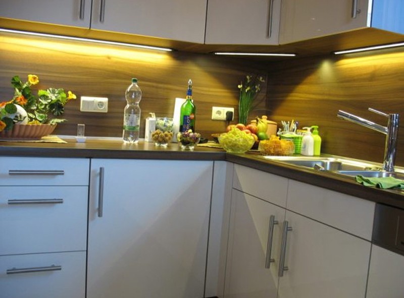 Good quality kitchen cupboard lights