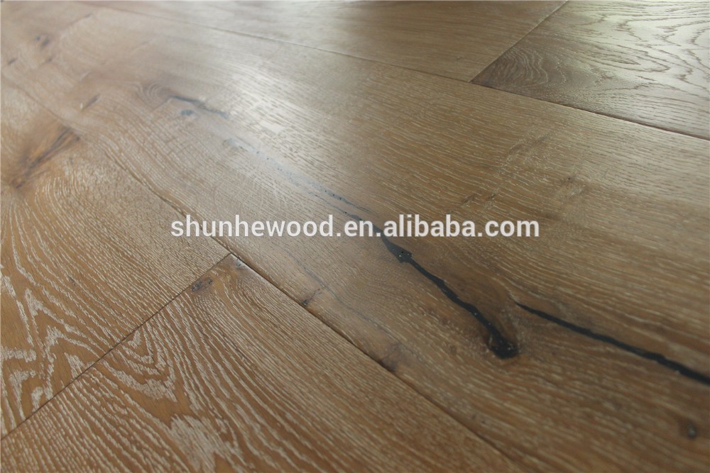 Hand Scraped Brushed Smoked Knots Raised Stained Oil Finishing Wide Plank 6mm Oak Timber Flooring Engineered Oak Wood Flooring