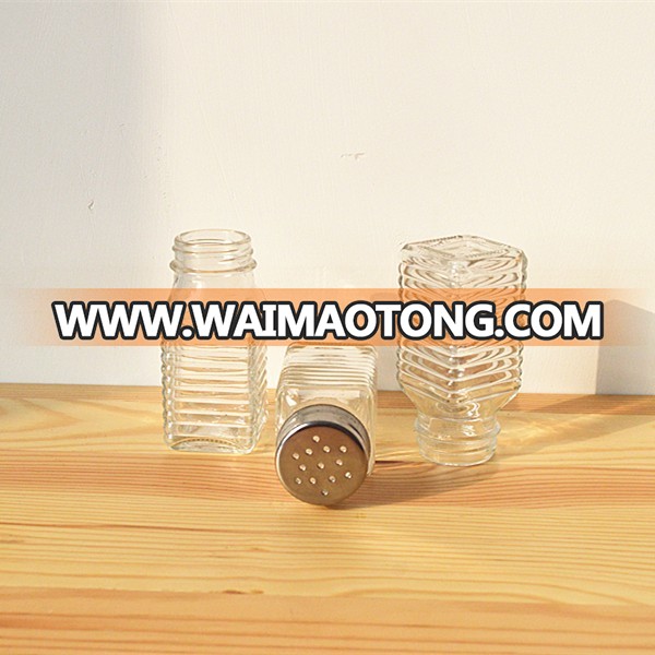 Nice Square Glass Seasoning Bottle Spice Bottle with Metal Cap