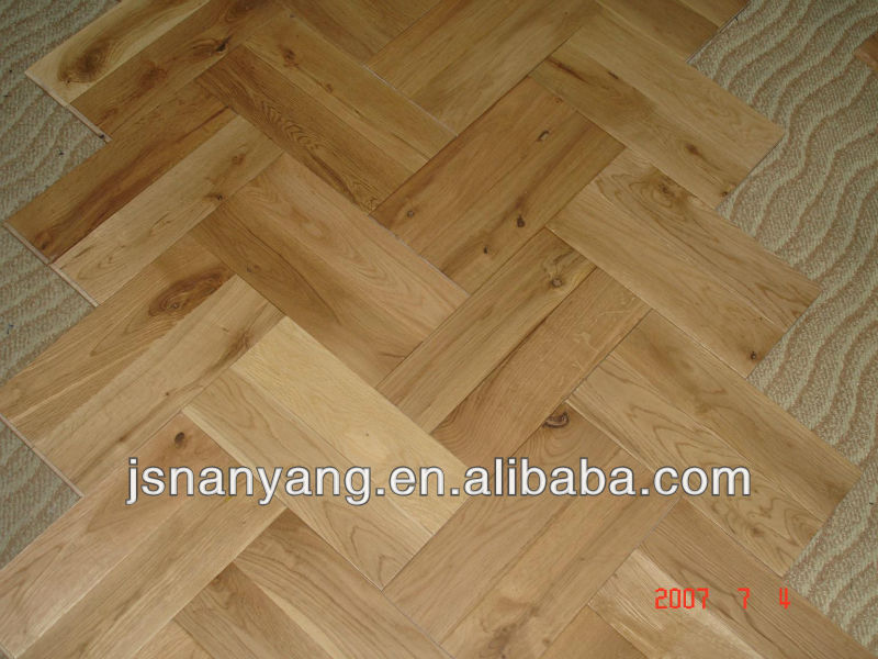 Fishbone /herringbone art parquet oak engineered wood flooring