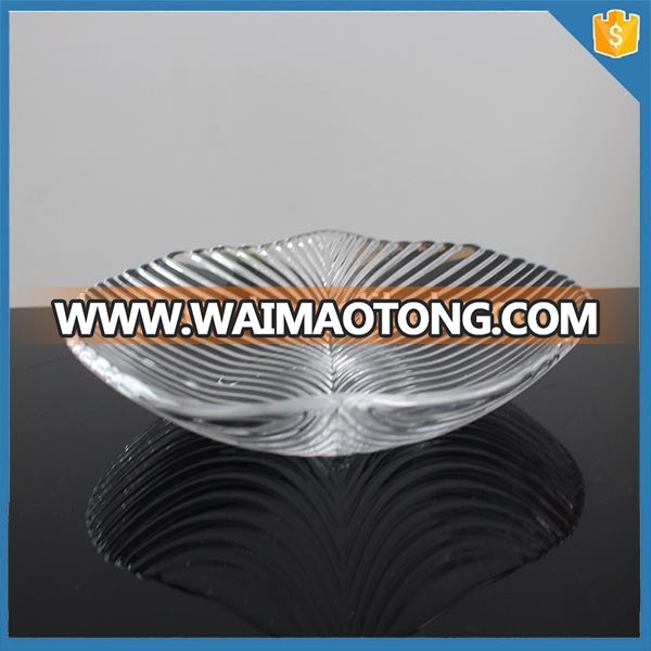 LXHY-524 Hand pressed clear leaf shape glass charger plates