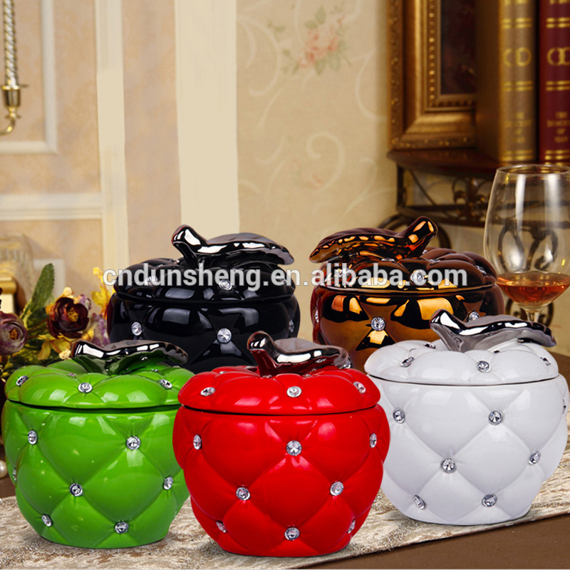 modern porcelain ceramic apple decoration jar wholesale