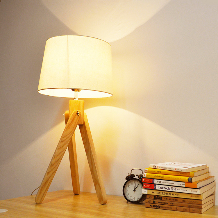 Retro Table Lamp Wooden Base Table Lamp high quality desk lamps for study room hotel villa room