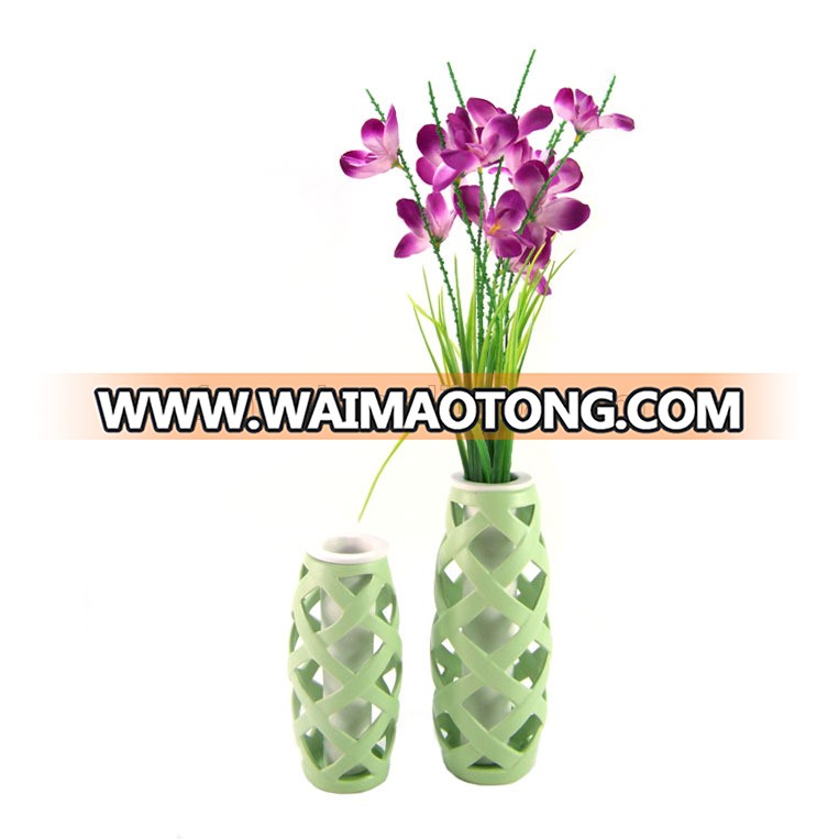 Wholesale custom modern ceramic decoration vases with different styles