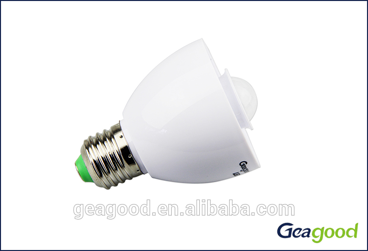 motion sensor bulb e27 day night light sensor led bulb for sale