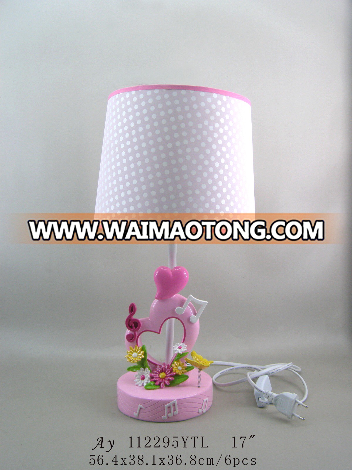 Low voltage pink cartoon heart shape table lamp for girl gifts