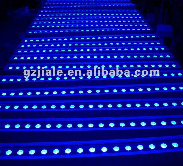 24x4w RGBW 4in1 led strobe light bar