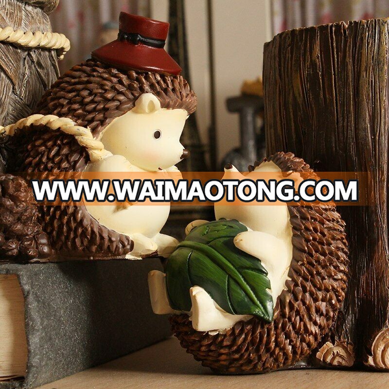 Pen Holder Ornament Resin Hedgehog Figurine Miniature Home Decor Desktop Crafts