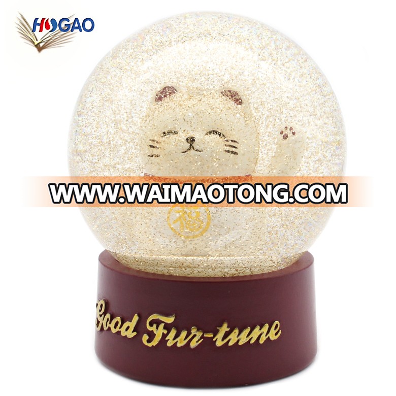 Wholesale home decor gift resin animal water globe custom fortune cat glass snow globe