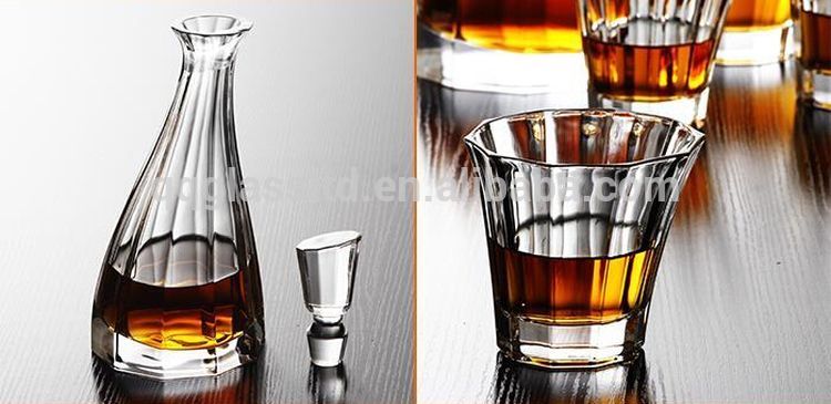 Direct Factory Price Latest whiskey decanter set with glasses