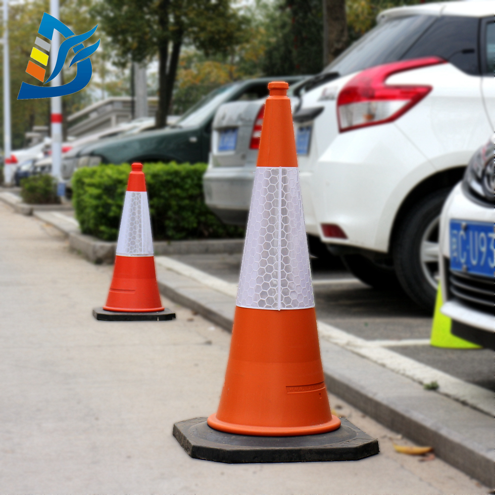 S126A New Design Best Price OEM Accept 700 cm control traffic cone Factory in China