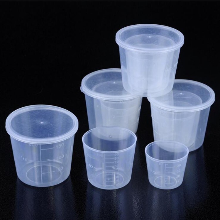 Hot Selling Yuyao New Design Food Degree Plastic custom 100ml measuring cup