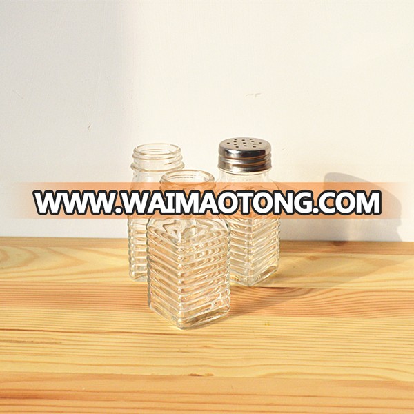 Nice Square Glass Seasoning Bottle Spice Bottle with Metal Cap