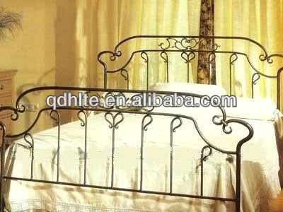 2013 fashionable wrought iron bed chair manufacturer