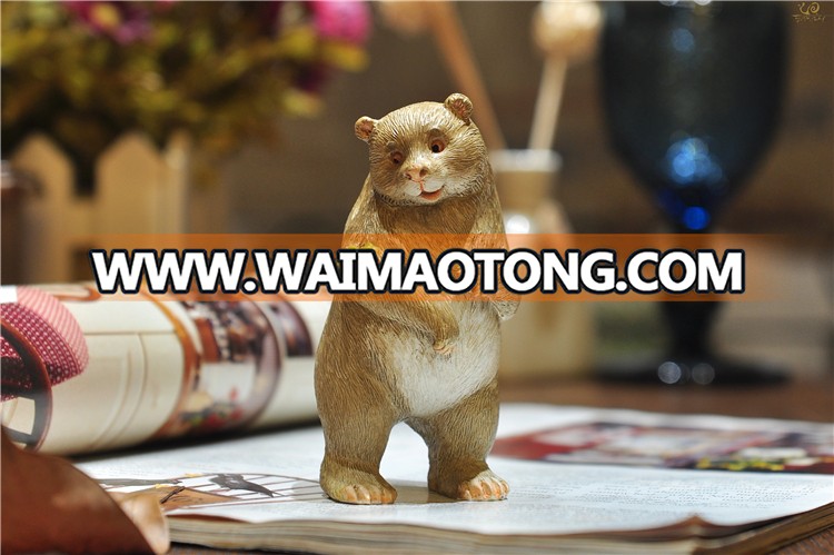 T11549A Wholesale Canada Chinese Table Ornament Used Commercial Resin Christmas Bear Figurine Decorations