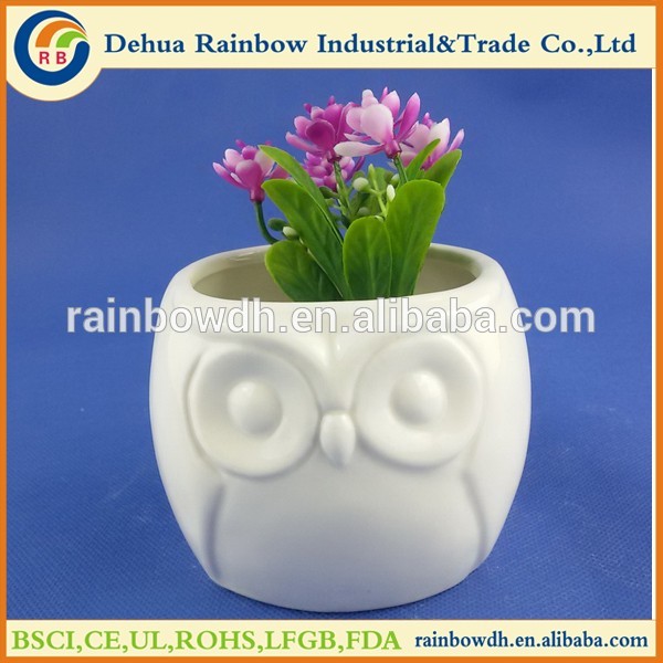 Wholesale white ceramic animal shape flower pot