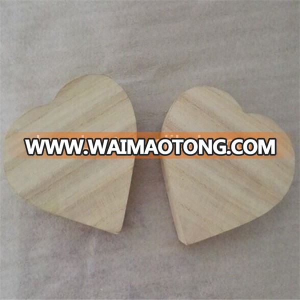 Bulk Sale Light Wood Color Craft Heart Shape Wedding Candy or Chocolate Packaging Gift Box