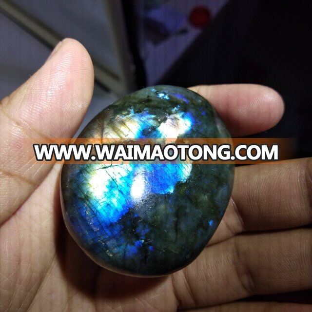 Wholesale Hot Sale Natural Small Rainbow Labradorite Polished Healing Crystal Stone