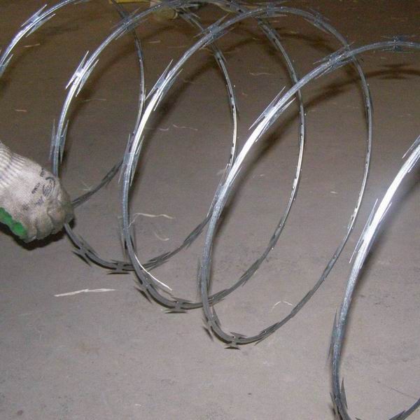 450mm coil diameter concertina razor barbed wire