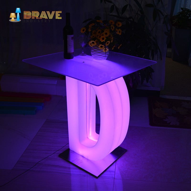 2019 New Make in China  modern telecontrol changeable RGB Led Bar table lamp For Indoor