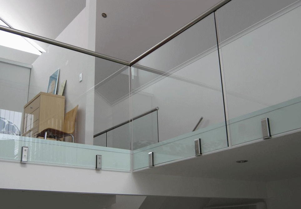 indoor side mount frameless glass balustrades by spigot