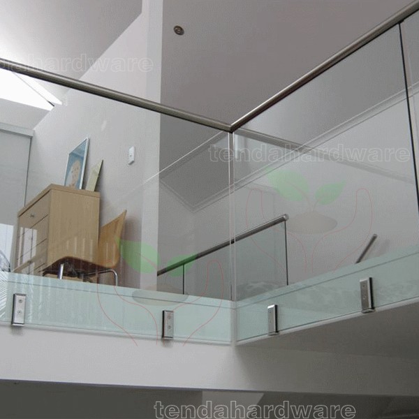 wood staircase stainless steel standoffs for frameless glass balustrades