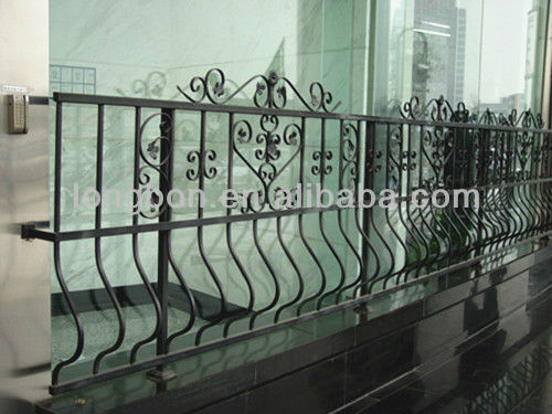 2018 Top sales outdoor artistic iron gate fence