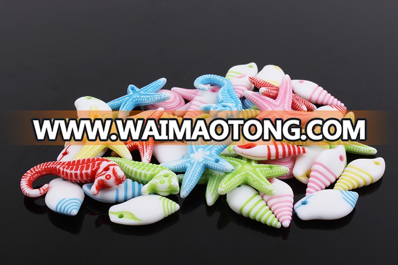 Popular assorted starfish, sea horse, conch shaped custom engraved animal plastic beads