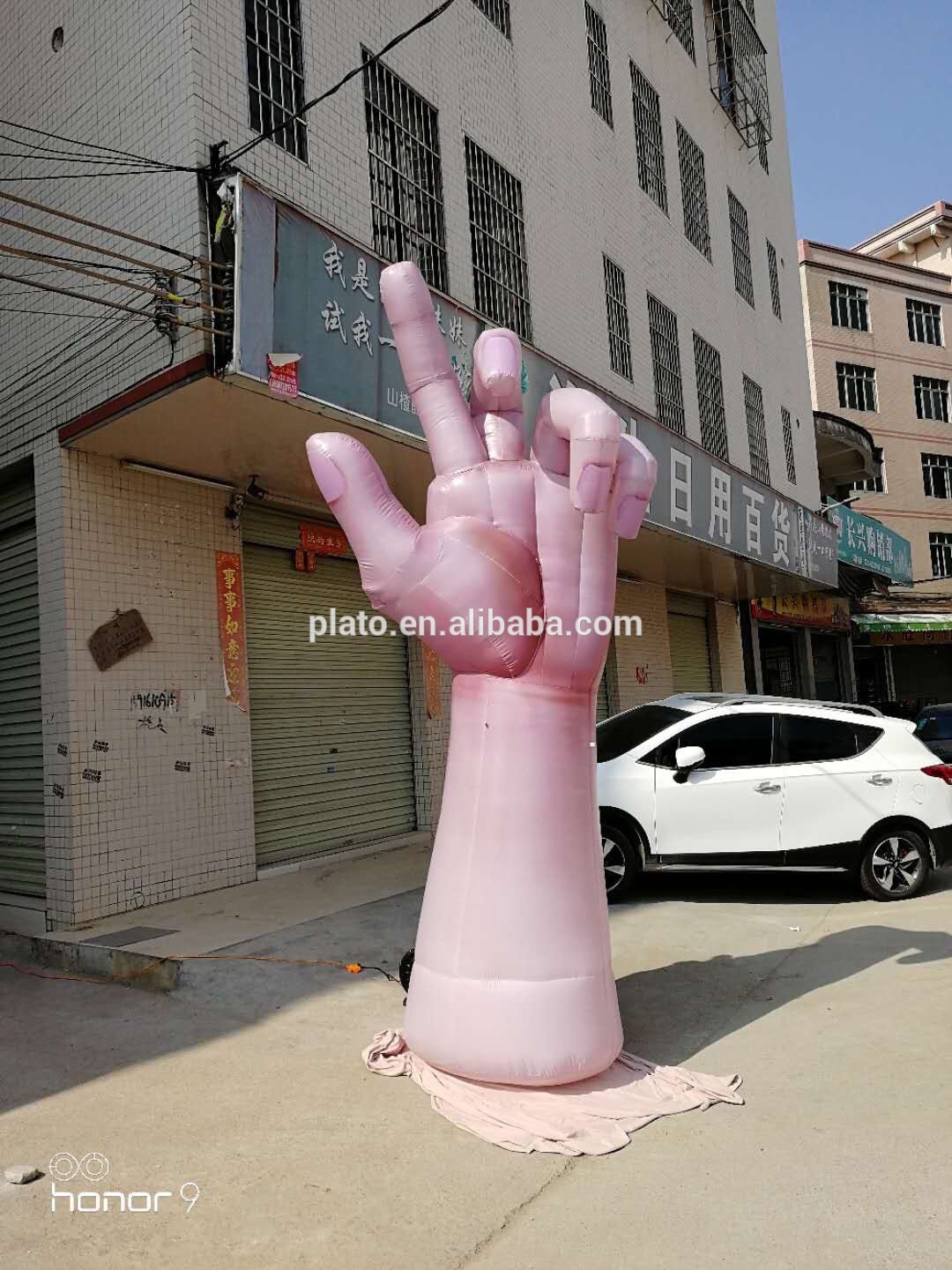 Advertising big inflatable hand model for event