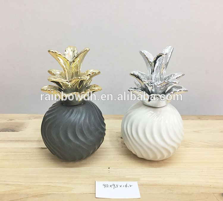 Ceramic Pineapple Decoration