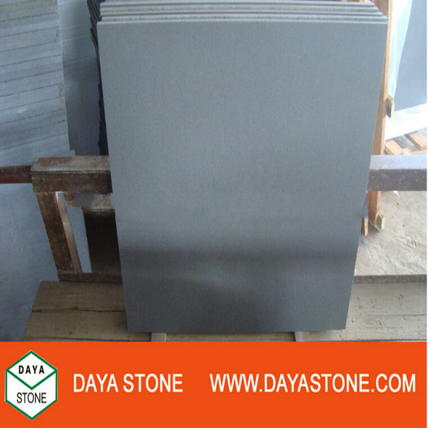 Natural bluestone paving stone