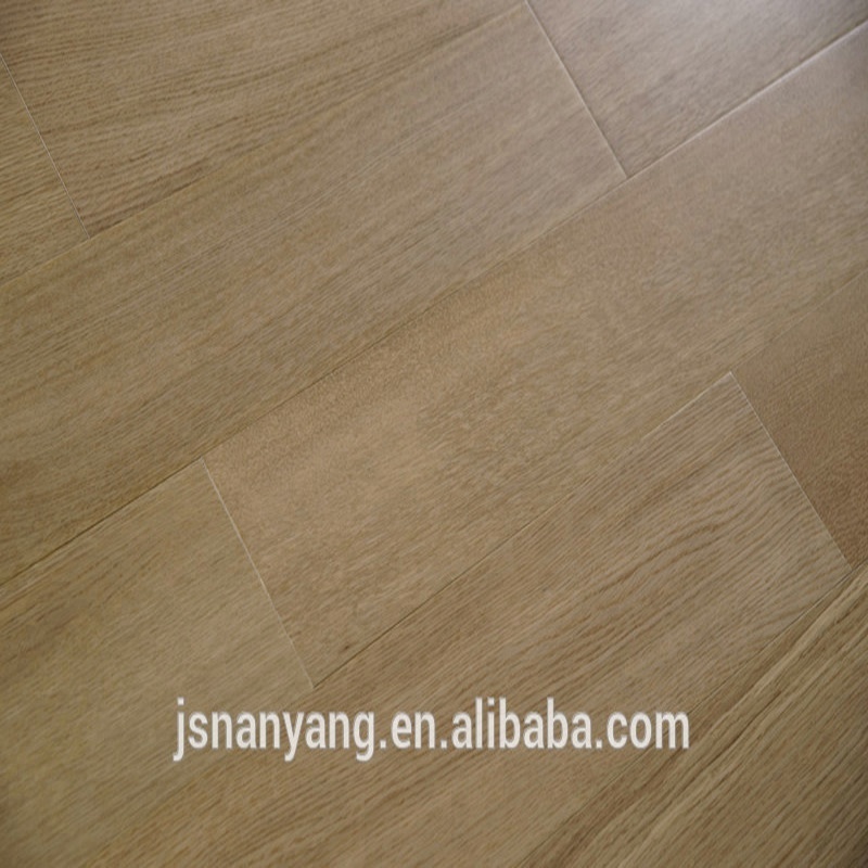 Natural oak multi - layer engineered wood flooring at competitive price Factory