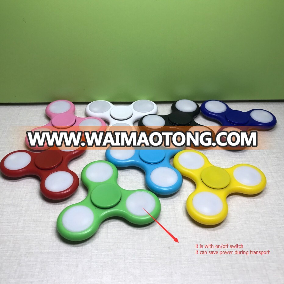 Affordable price Led hand spinner Hot sales glowing Customized led spinner toys China factory wholesales