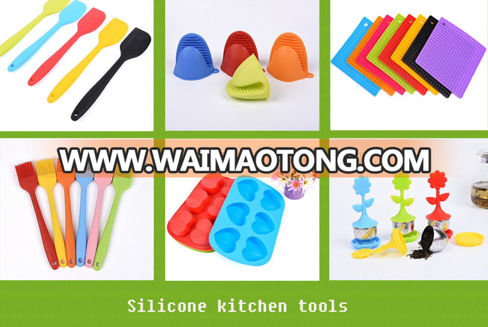 High quality plastic apple cutter / apple slicer