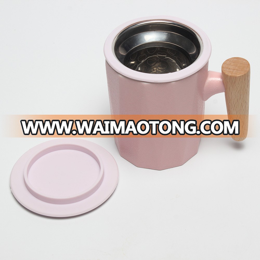 350ML hot sale Ceramic Tea Mug With wood handle & ceramic lid in different colors