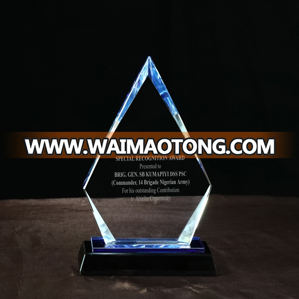 MH-LMY077   glazed  crystal trophy  with base