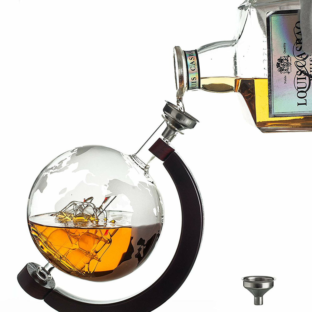 High Quality Low Price Decanter Decanter Globe Whiskey Globe Decanter With Glass Sbr