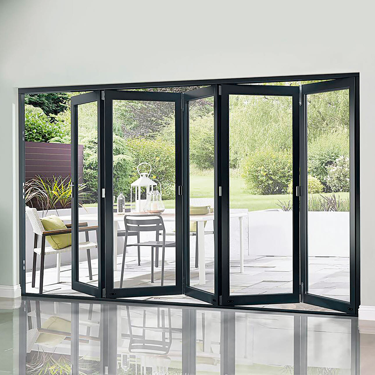 Luxury  standard soundproof bi fold aluminum glass  folding door