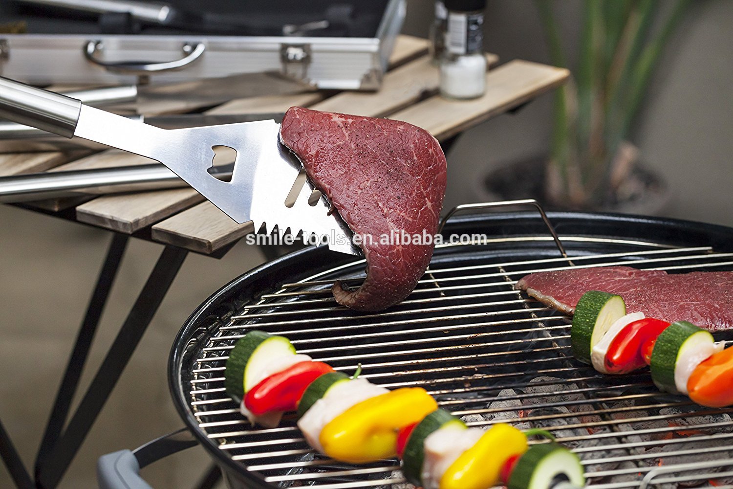 Stainless Steel BBQ Tool Set in Aluminium Case