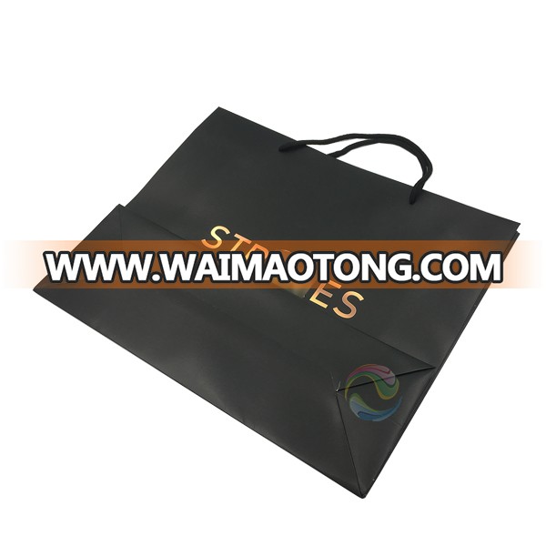 Shenzhen High Quality Custom Print Matt Black Color Paper Gift Bag with Rope Handle