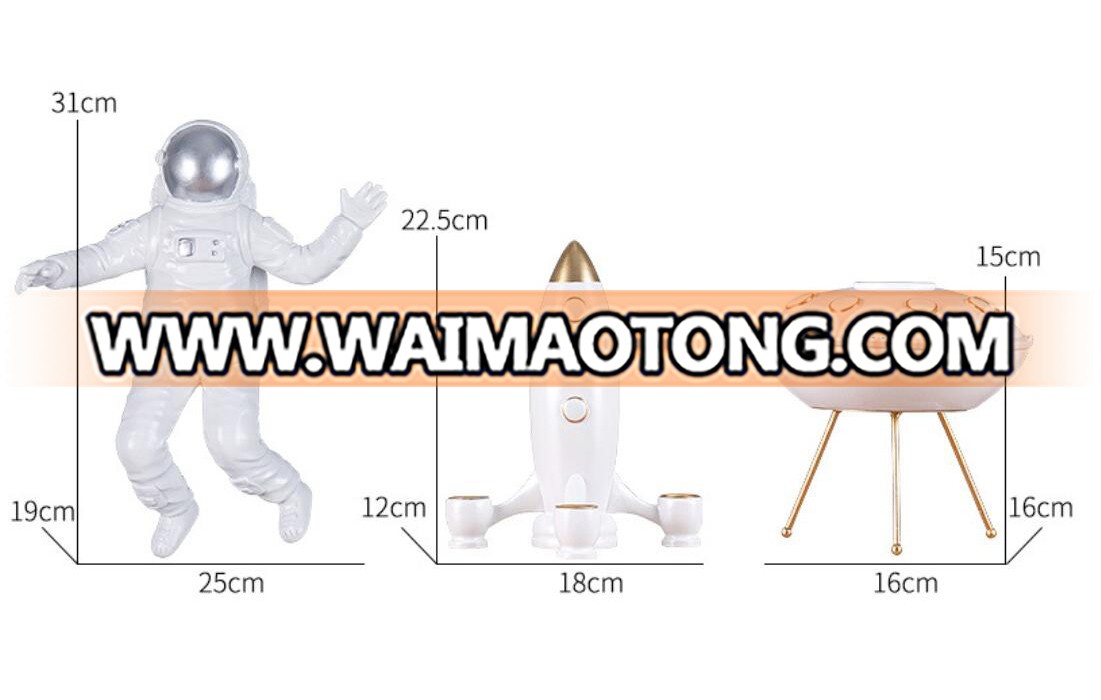 modern astronaut statue home decoration pieces luxury