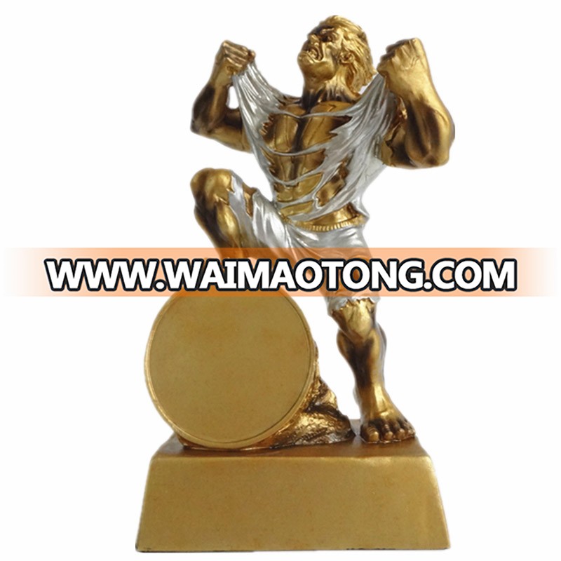 Creative Design Resin Golden Monster Statue for Wrestling Trophy