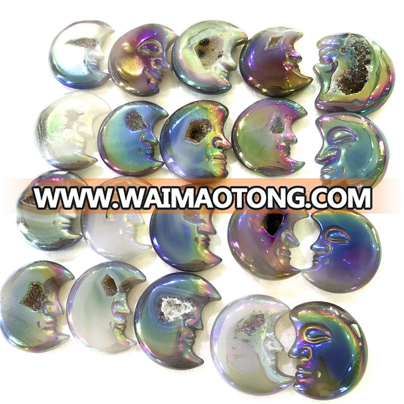 Wholesale crystal moon beautiful aura agate geode moon face for gifts