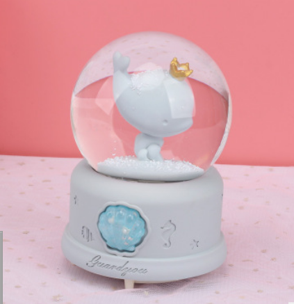 2019 New Style Cute and durable Narwhal Water Globe Decorative gift