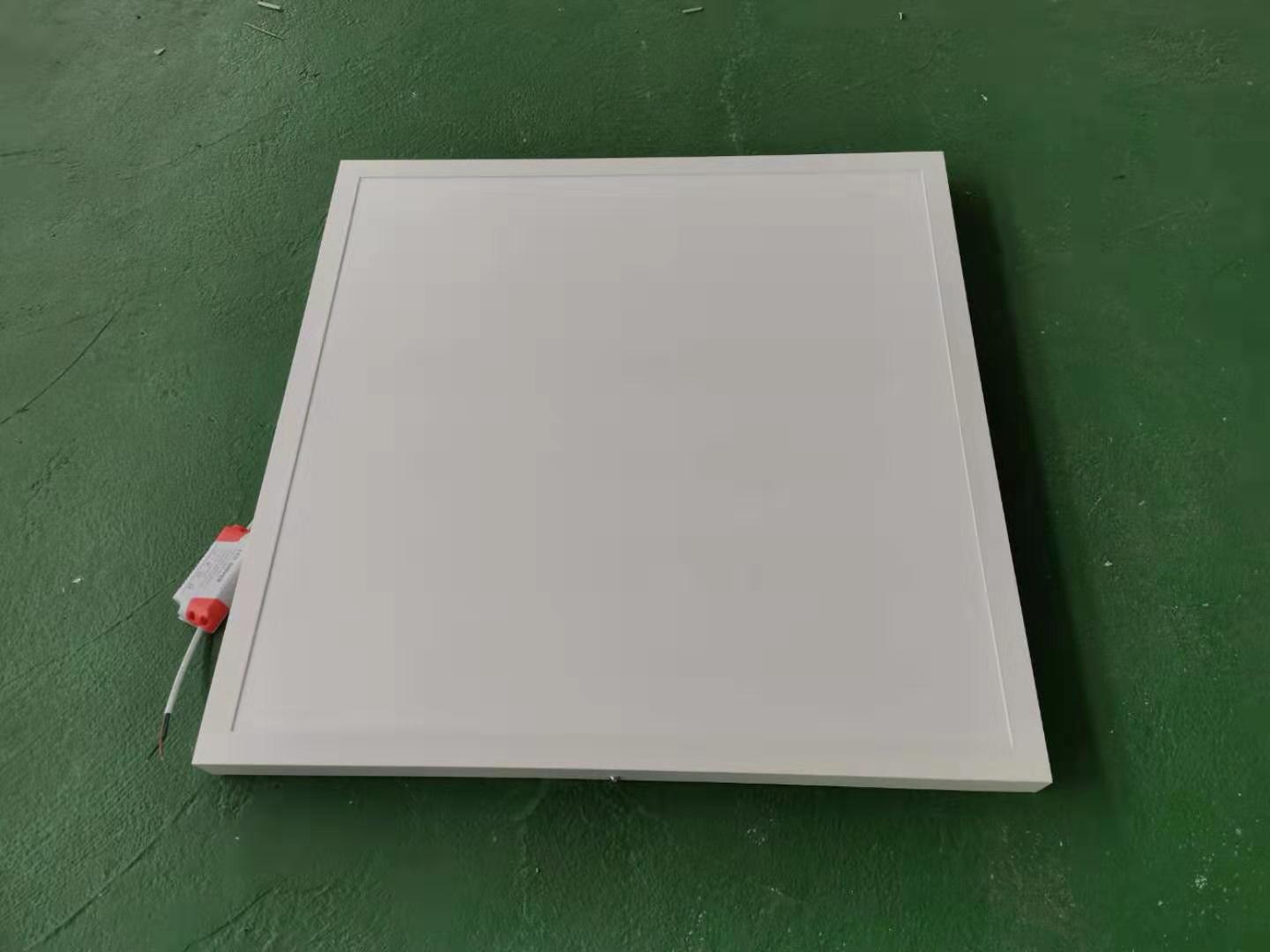 Energy saving 60x60 120x60 120x30 surface mounted 42w 60w 72w square ceiling lamp