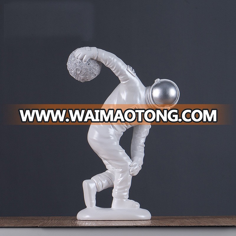 modern astronaut statue home decoration pieces luxury