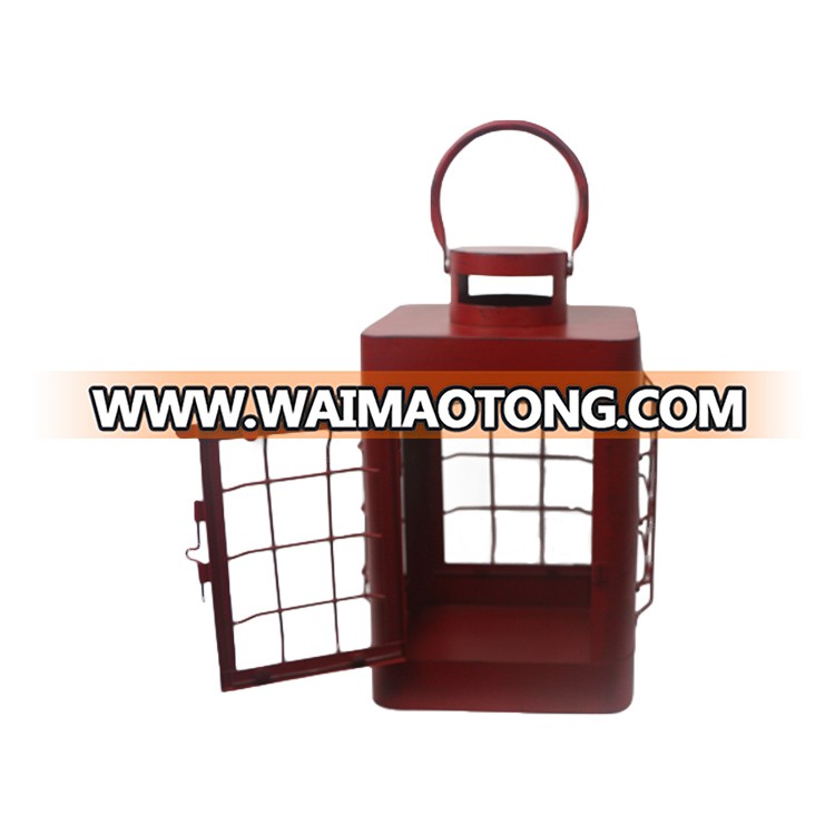 Red Metal Antique Cast  Festival Decoration Indoor Camping  Lantern