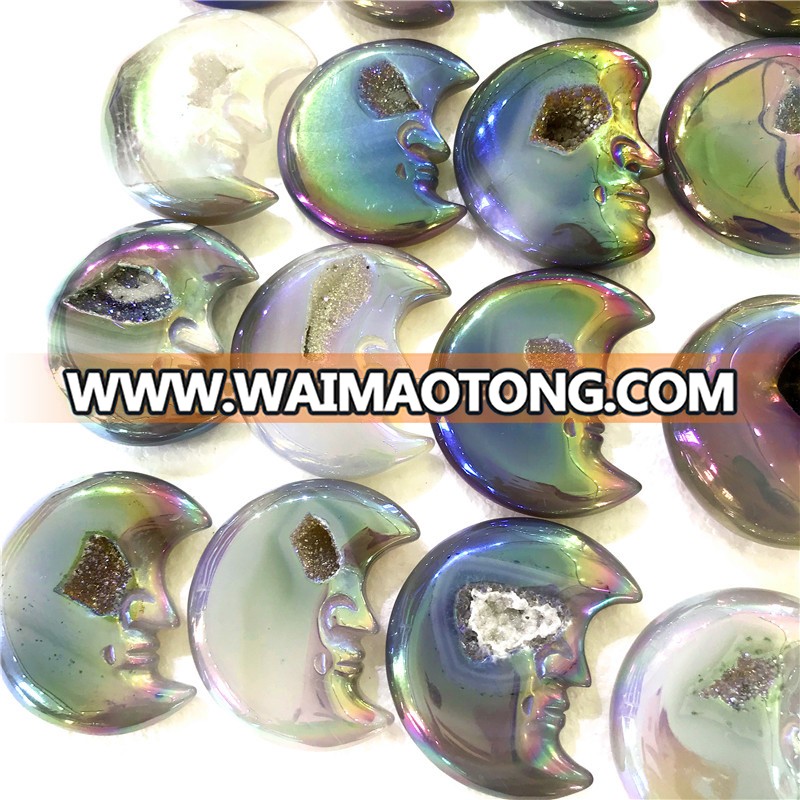 Wholesale crystal moon beautiful aura agate geode moon face for gifts