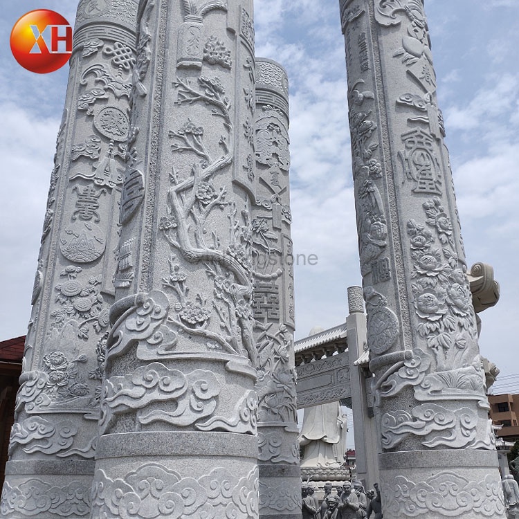 Hand Carved Four Season Culture Column For Outdoor Plaza Landscape Decoration